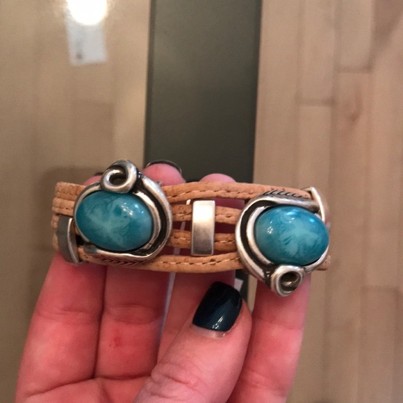 Jewelry - Leather and blue stone bracelet